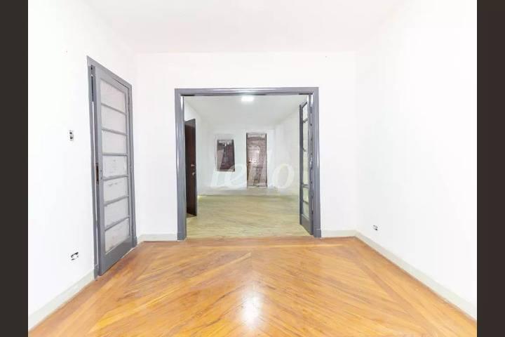 SALA2 de Casa para alugar, sobrado com 270 m², e 2 vagas em Mooca - São Paulo