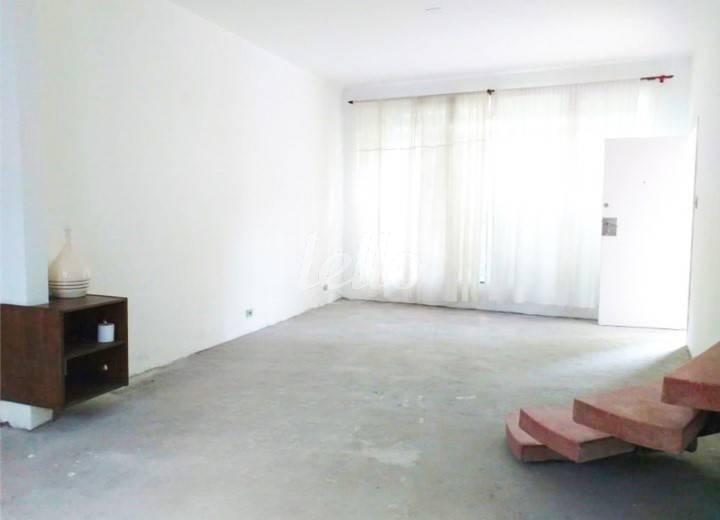 LIVING de Casa à venda, sobrado com 200 m², 3 quartos e 2 vagas em Vila Mariana - São Paulo