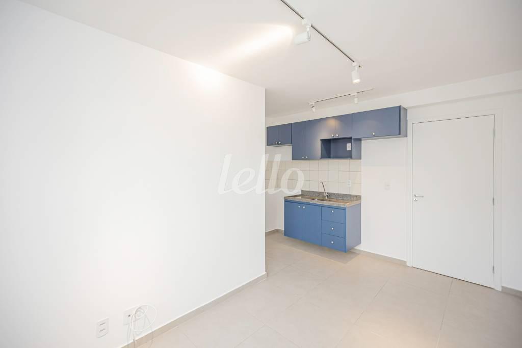 SALA de Apartamento para alugar, Padrão com 25 m², 1 quarto e em Vila Buarque - São Paulo