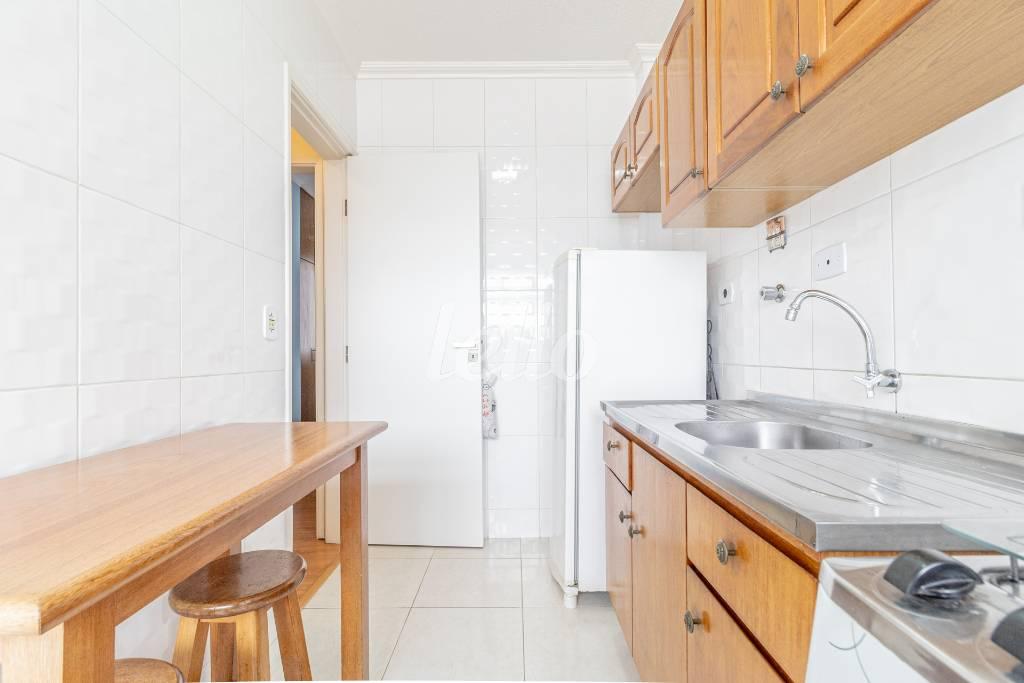 COZINHA de Apartamento para alugar, Padrão com 56 m², 2 quartos e 1 vaga em Penha - São Paulo