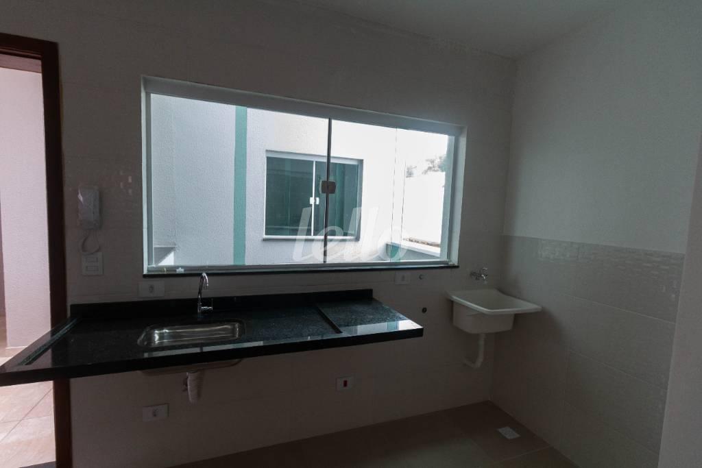 COZINHA de Apartamento para alugar, Padrão com 32 m², 1 quarto e em Vila São José - São Paulo