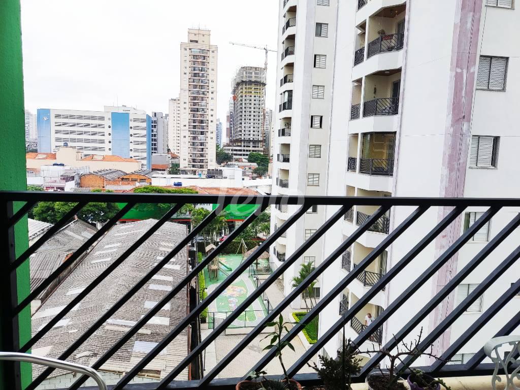 VARANDA de Apartamento à venda, Padrão com 75 m², 3 quartos e 1 vaga em Tatuapé - São Paulo