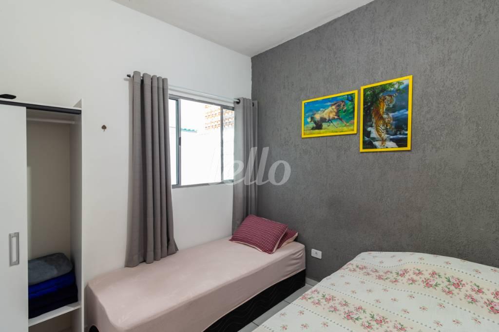 DORMITÓRIO de Apartamento para alugar, Padrão com 45 m², 1 quarto e em Vila America - São Paulo