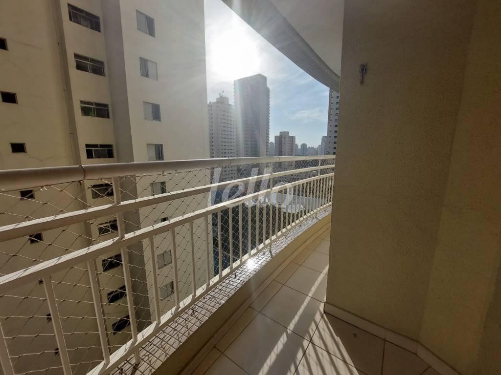 SACADA de Apartamento à venda, Padrão com 60 m², 2 quartos e 1 vaga em Vila Gomes Cardim - São Paulo