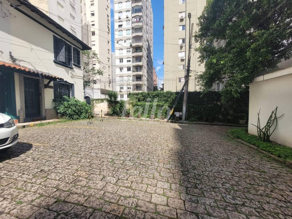 ENTRADA de Casa para alugar, em condomínio - sobrado com 117 m², 3 quartos e 2 vagas em Jardim Paulista - São Paulo