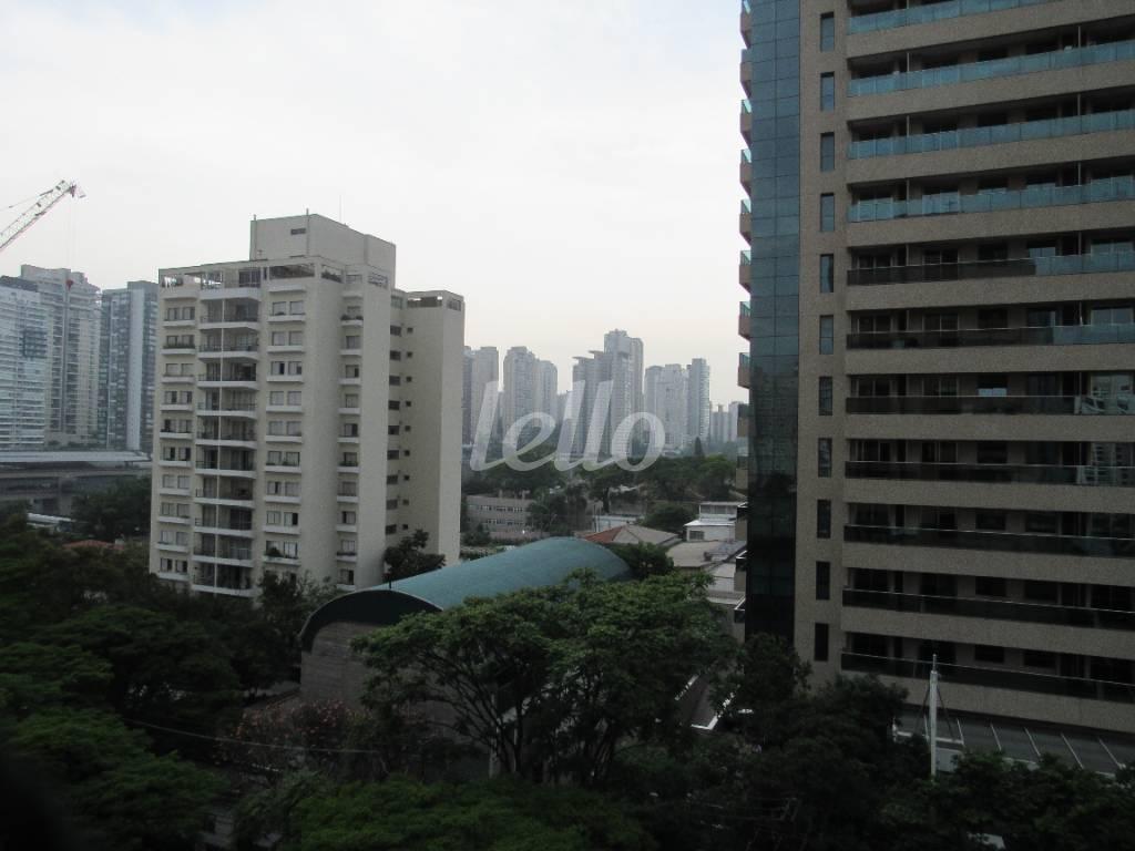 VISTA de Apartamento à venda, Padrão com 128 m², 3 quartos e 2 vagas em Brooklin Paulista - São Paulo