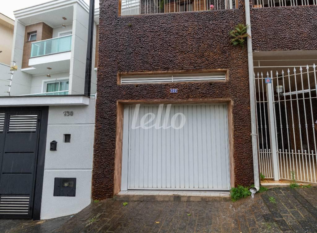 FACHADA de Salão para alugar, Padrão com 40 m², e em Água Fria - São Paulo