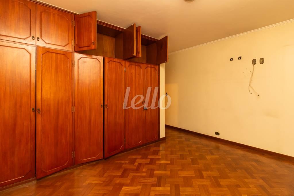 SUITE 4 de Casa para alugar, assobradada com 350 m², 4 quartos e em Vila Prudente - São Paulo