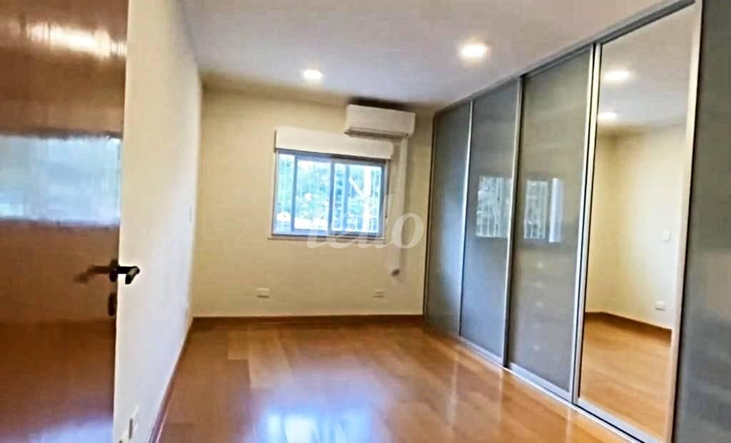 SUITE 2 de Casa à venda, sobrado com 136 m², 2 quartos e 2 vagas em Nova Piraju - São Paulo