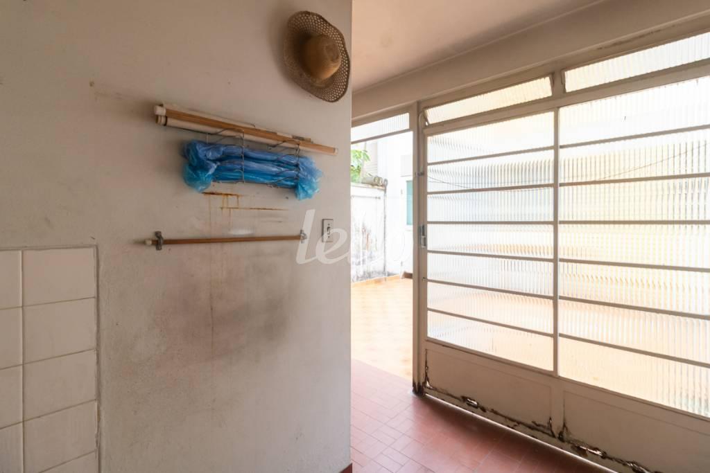 ÁREA DE SERVIÇO de Casa para alugar, sobrado com 153 m², 3 quartos e 4 vagas em Vila Regente Feijó - São Paulo