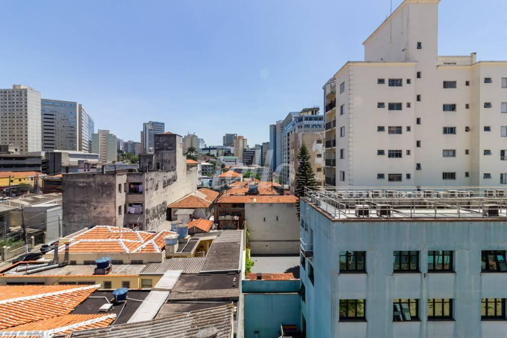 VISTA de Prédio Comercial para alugar, Monousuário com 2000 m², e 20 vagas em Liberdade - São Paulo