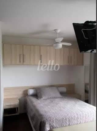 DORMITÓRIO de Apartamento à venda, Padrão com 30 m², 1 quarto e 1 vaga em Santana - São Paulo