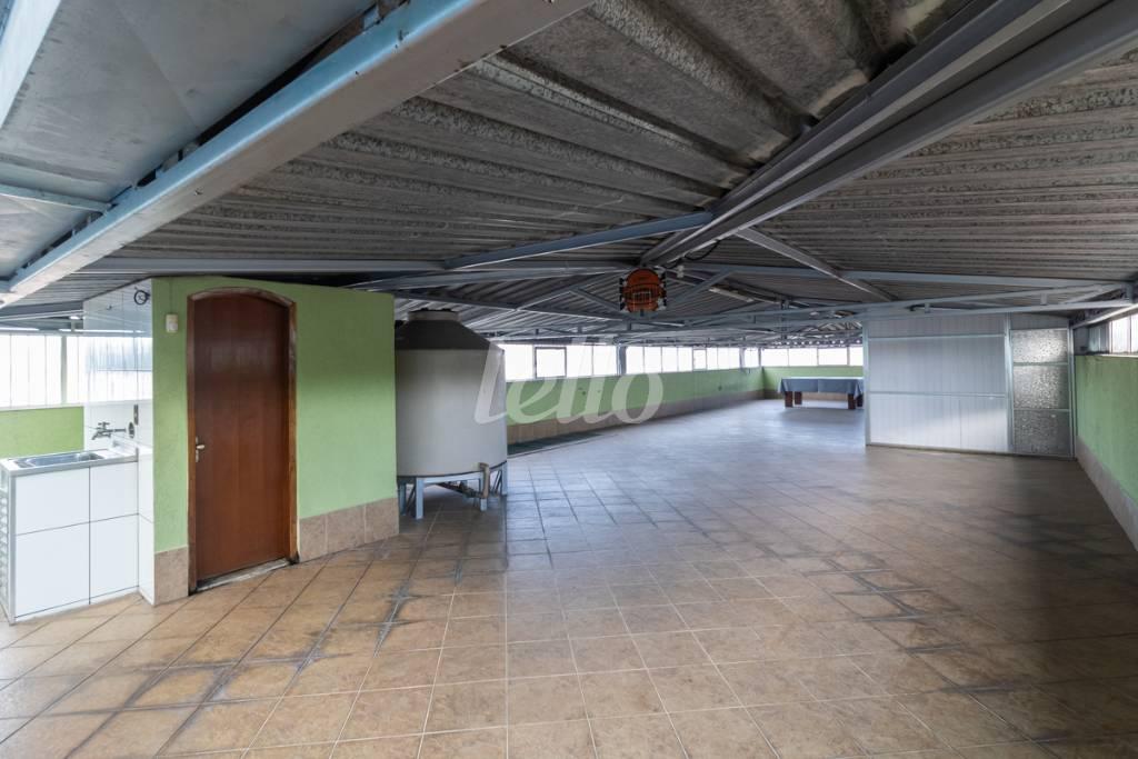 33 ÁREA EXTERNA de Casa à venda, sobrado com 350 m², 4 quartos e 4 vagas em Vila Carrão - São Paulo