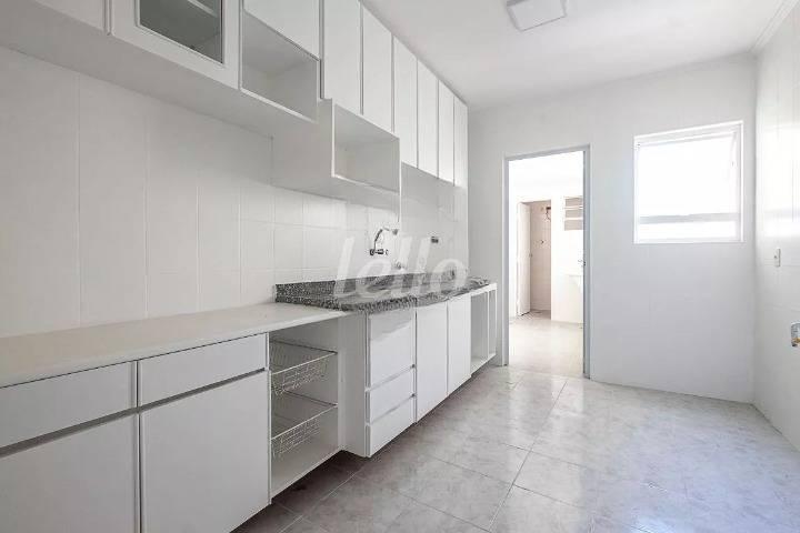 COZINHA de Apartamento à venda, Padrão com 89 m², 2 quartos e 1 vaga em Pinheiros - São Paulo