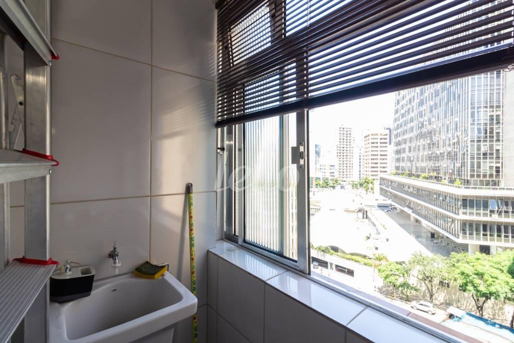 AREA DE SERVIÇO de Apartamento para alugar, Padrão com 45 m², e em Bela Vista - São Paulo