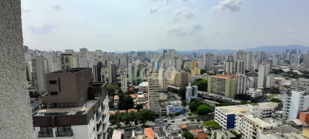 VISTA DA SALA de Apartamento para alugar, Padrão com 35 m², 1 quarto e 1 vaga em Santa Cecília - São Paulo