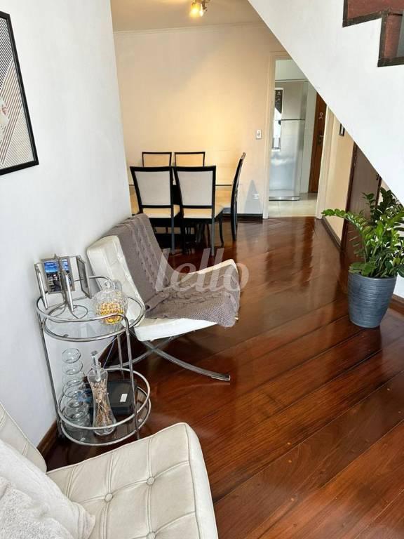LIVING de Apartamento à venda, Padrão com 143 m², 3 quartos e 2 vagas em Tatuapé - São Paulo
