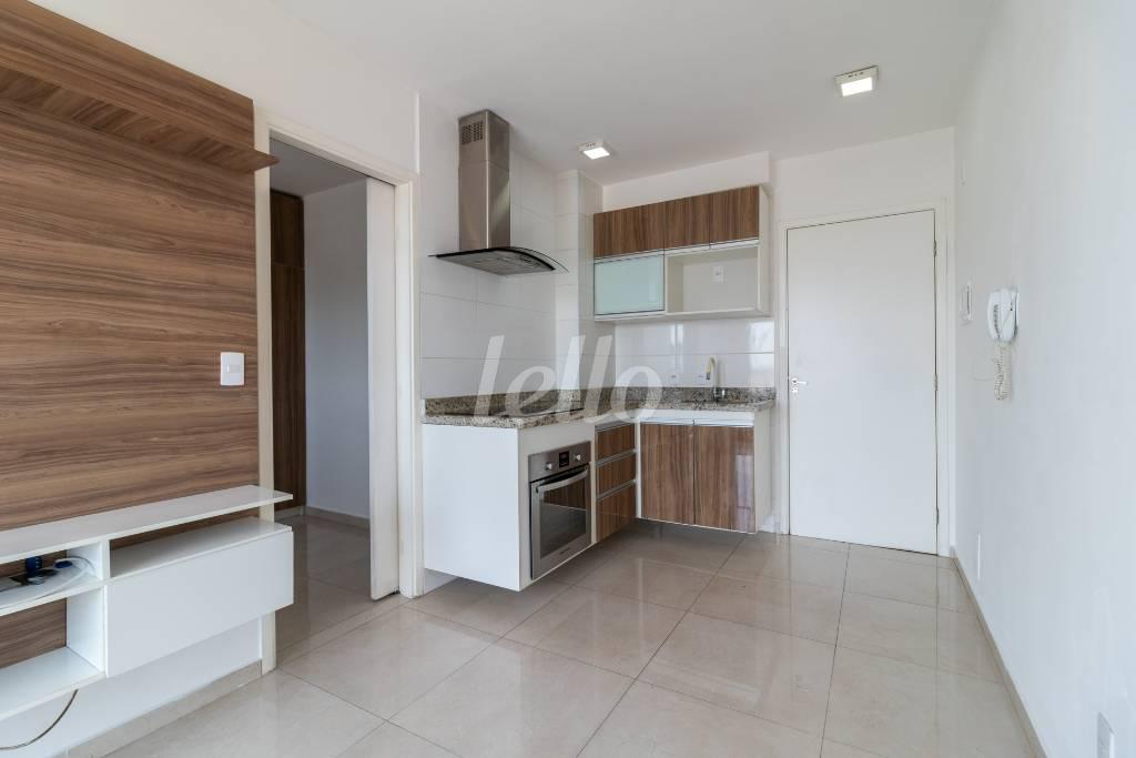 SALA de Apartamento à venda, Padrão com 34 m², 1 quarto e 1 vaga em Mooca - São Paulo
