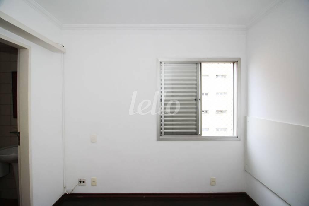 SUÍTE de Apartamento para alugar, Padrão com 66 m², 2 quartos e 1 vaga em Vila Olímpia - São Paulo