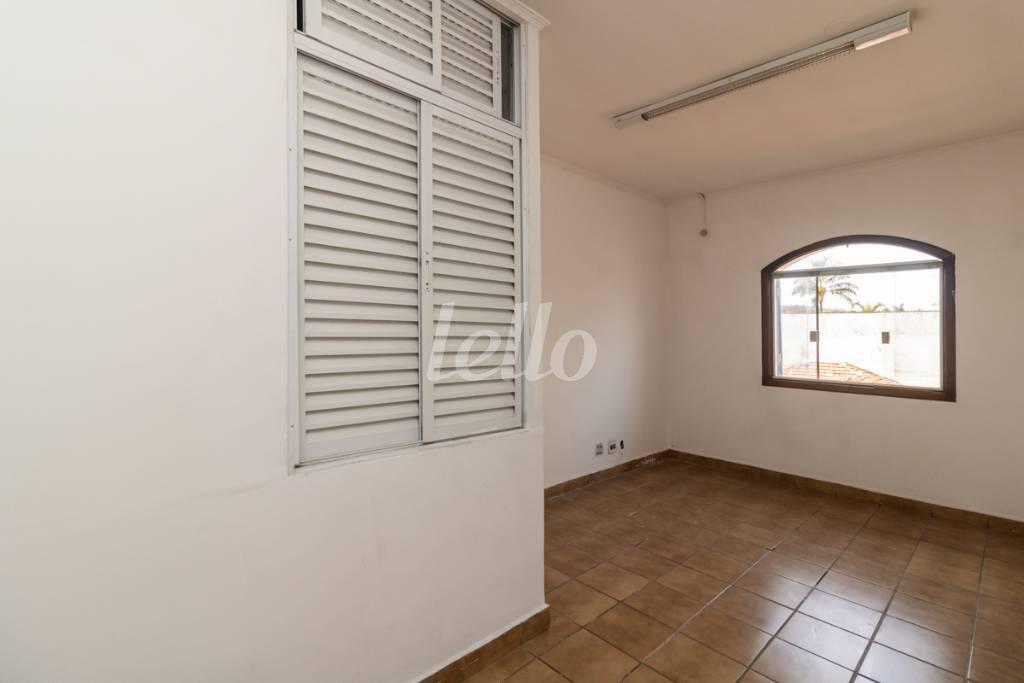 01 SALA 1 de Casa para alugar, sobrado com 320 m², e 4 vagas em Vila Jerusalém - São Bernardo do Campo