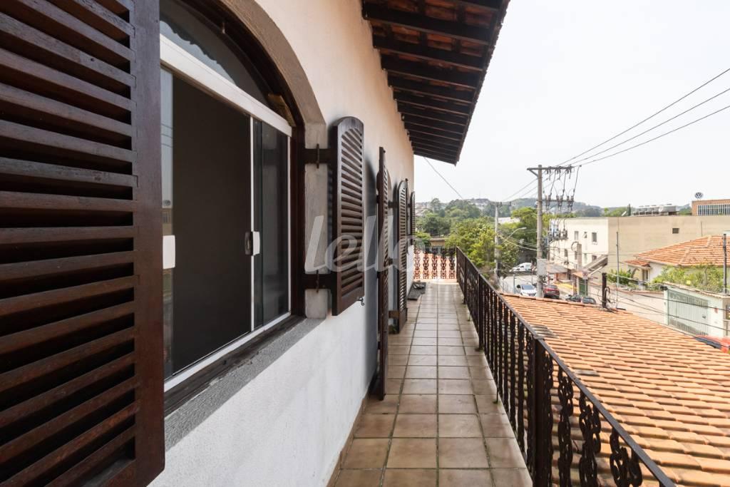 11 VARANDA de Casa para alugar, sobrado com 320 m², e 4 vagas em Vila Jerusalém - São Bernardo do Campo