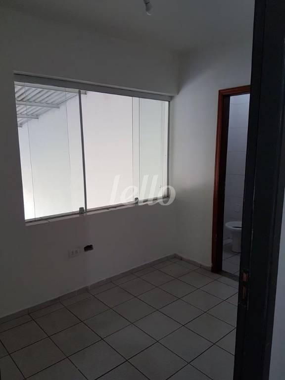 MEZANINO de Galpão/Armazém para alugar, Padrão com 350 m², e 1 vaga em Vila Ribeiro de Barros - São Paulo