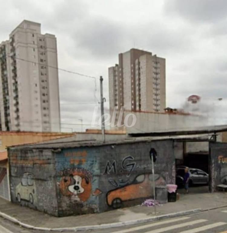 TERRENO de Área / Terreno à venda, Padrão com 225 m², e em Vila Antonieta - São Paulo