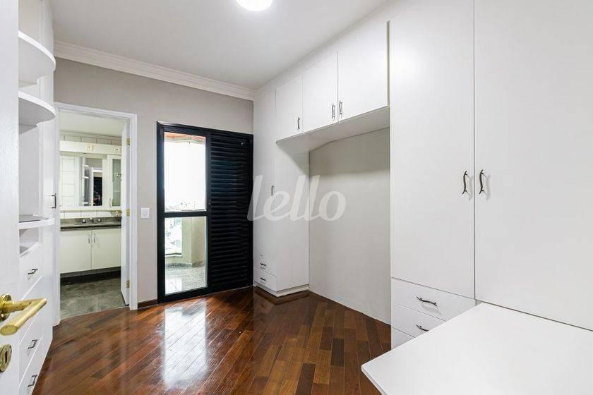SUITE 1 de Apartamento para alugar, Padrão com 120 m², 4 quartos e 4 vagas em Vila Gomes Cardim - São Paulo