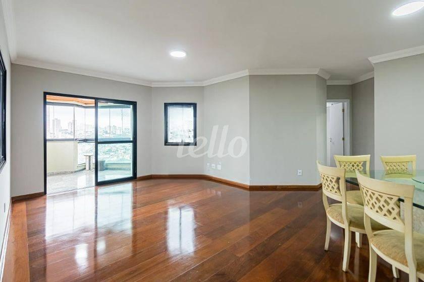 SALA de Apartamento para alugar, Padrão com 120 m², 4 quartos e 4 vagas em Vila Gomes Cardim - São Paulo