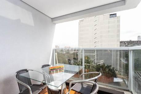 VARANDA de Apartamento à venda, Studio com 30 m², 1 quarto e 1 vaga em Pinheiros - São Paulo