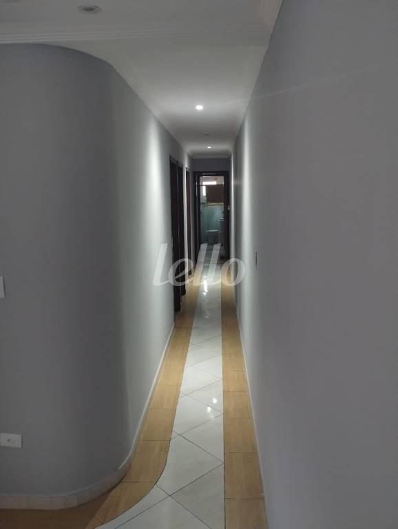 CORREDOR ACESSO DORMITÓRIOS de Apartamento à venda, Duplex com 200 m², 3 quartos e 2 vagas em Vila Leopoldina - Santo André