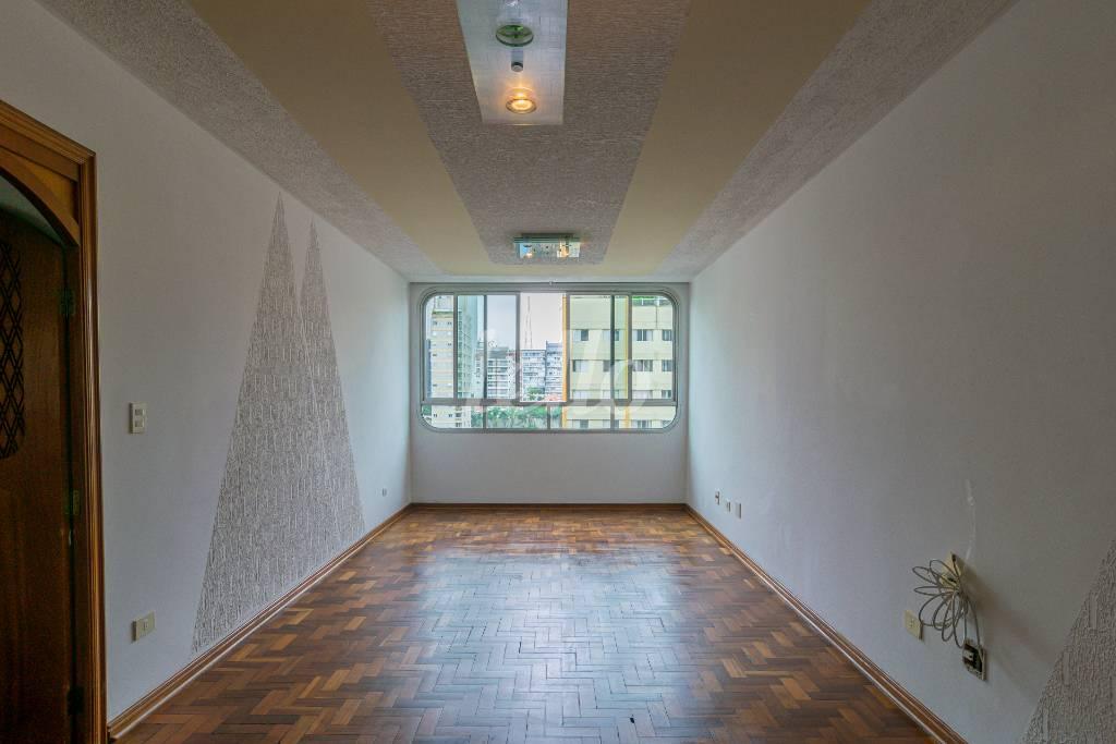 SALA de Apartamento à venda, Padrão com 128 m², 3 quartos e 2 vagas em Pinheiros - São Paulo