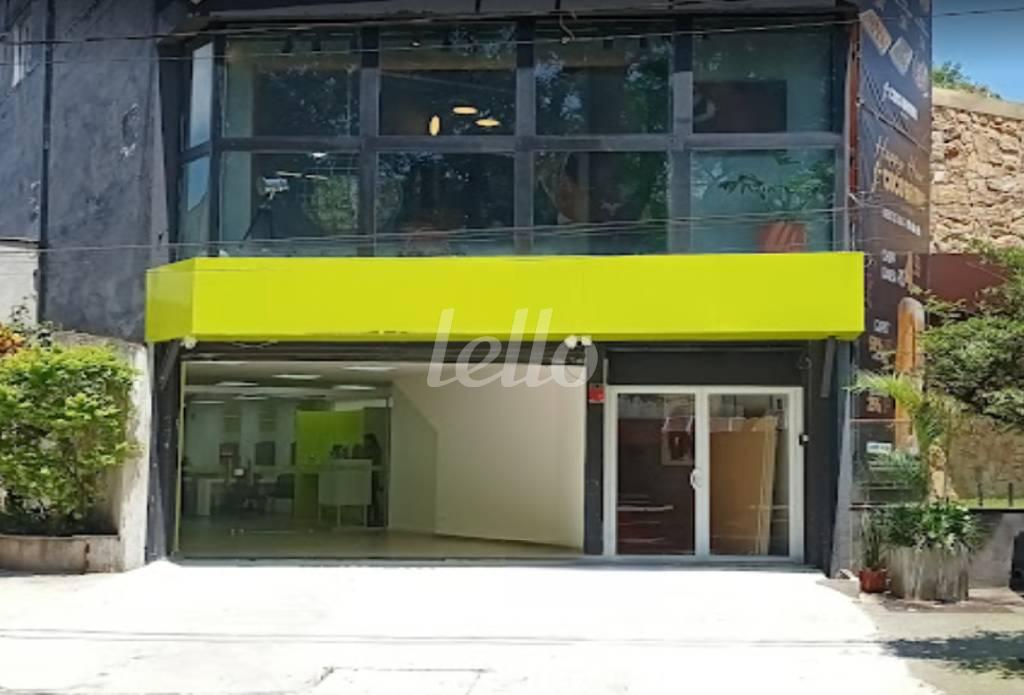 FACHADA de Loja para alugar, Padrão com 340 m², e em Casa Verde - São Paulo