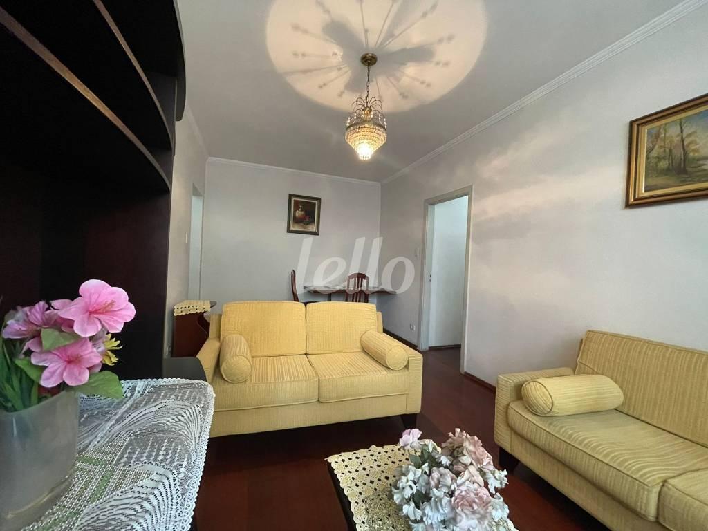 SALA de Apartamento à venda, Padrão com 100 m², 2 quartos e 1 vaga em Vila Buarque - São Paulo