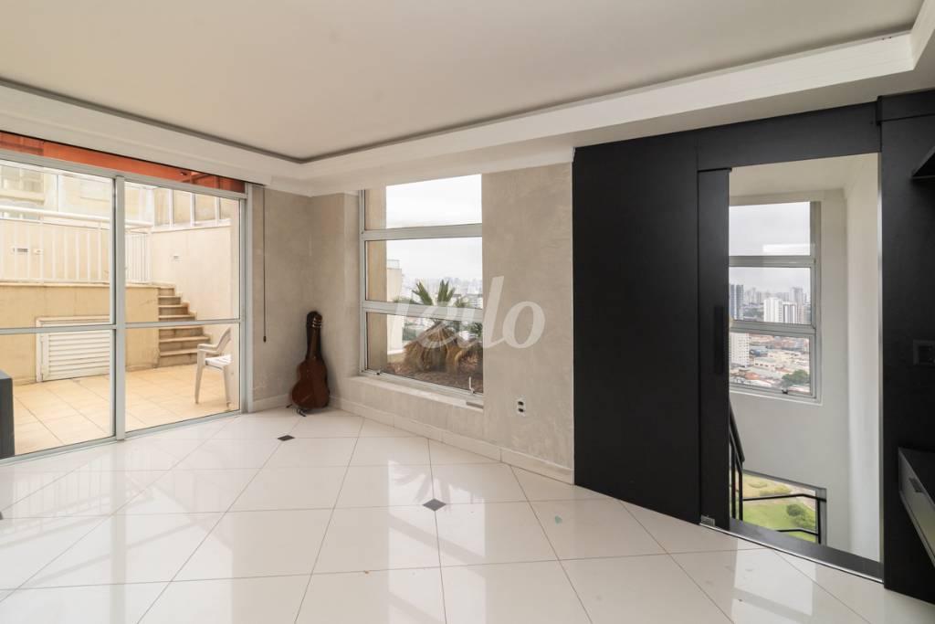 33 SALA DA COBERTURA de Apartamento à venda, cobertura - Padrão com 180 m², 3 quartos e 3 vagas em Tatuapé - São Paulo