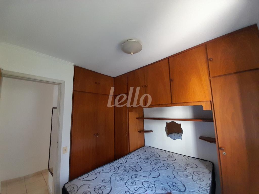 DORMITÓRIO ESQUERDA de Apartamento para alugar, Loft com 60 m², 2 quartos e 1 vaga em Bela Vista - São Paulo