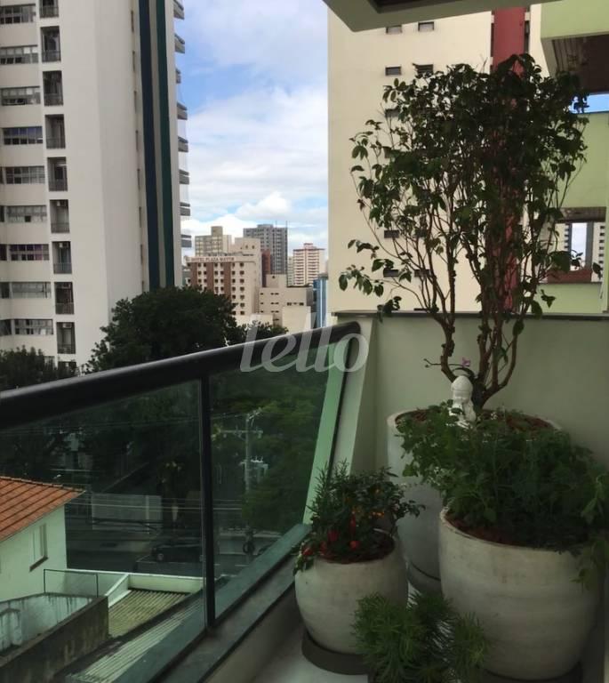 VARANDA de Apartamento à venda, Padrão com 146 m², 3 quartos e 2 vagas em Centro - Santo André
