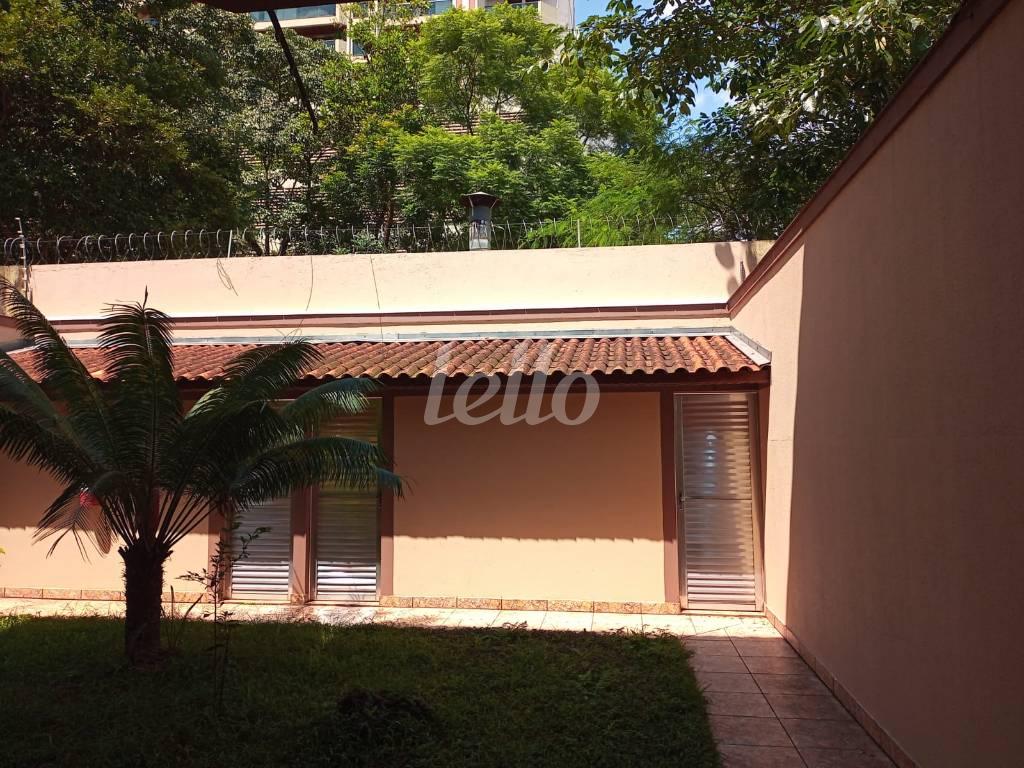 DEPÓSITO EXTERNO de Apartamento à venda, Padrão com 188 m², 3 quartos e 2 vagas em Vila Bastos - Santo André