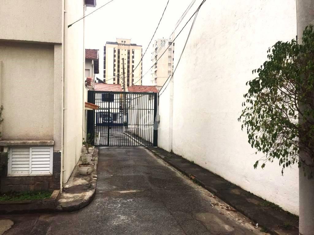 ENTRADA VILA de Casa à venda, sobrado com 160 m², 3 quartos e 2 vagas em Cidade Monções - São Paulo