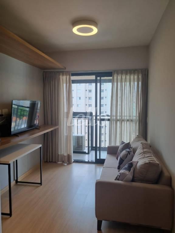 LIVING de Apartamento à venda, Studio com 28 m², 1 quarto e em Vila Clementino - São Paulo