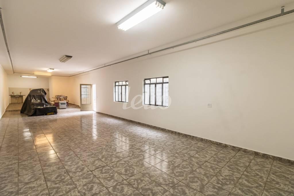 03 SALA PRINCIPAL de Casa à venda, sobrado com 400 m², 4 quartos e 4 vagas em Tatuapé - São Paulo