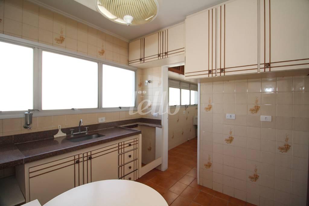 COZINHA de Apartamento à venda, Padrão com 98 m², 3 quartos e 1 vaga em Água Fria - São Paulo