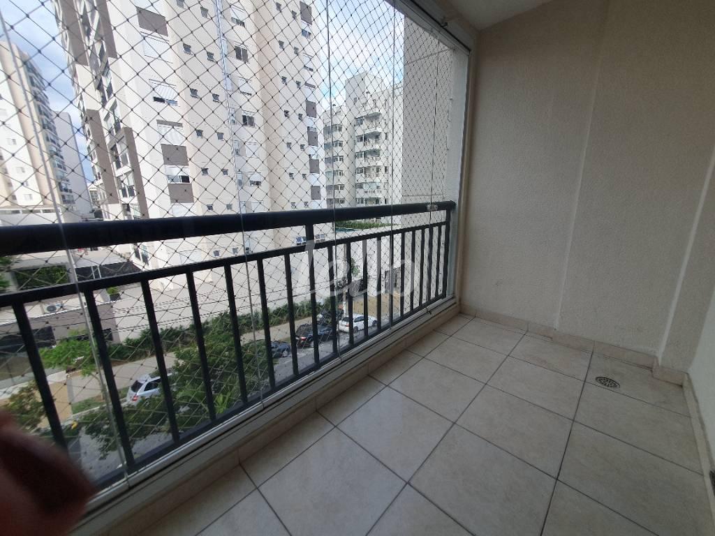 VARANDA de Apartamento à venda, Padrão com 58 m², 2 quartos e 1 vaga em Vila Mazzei - São Paulo