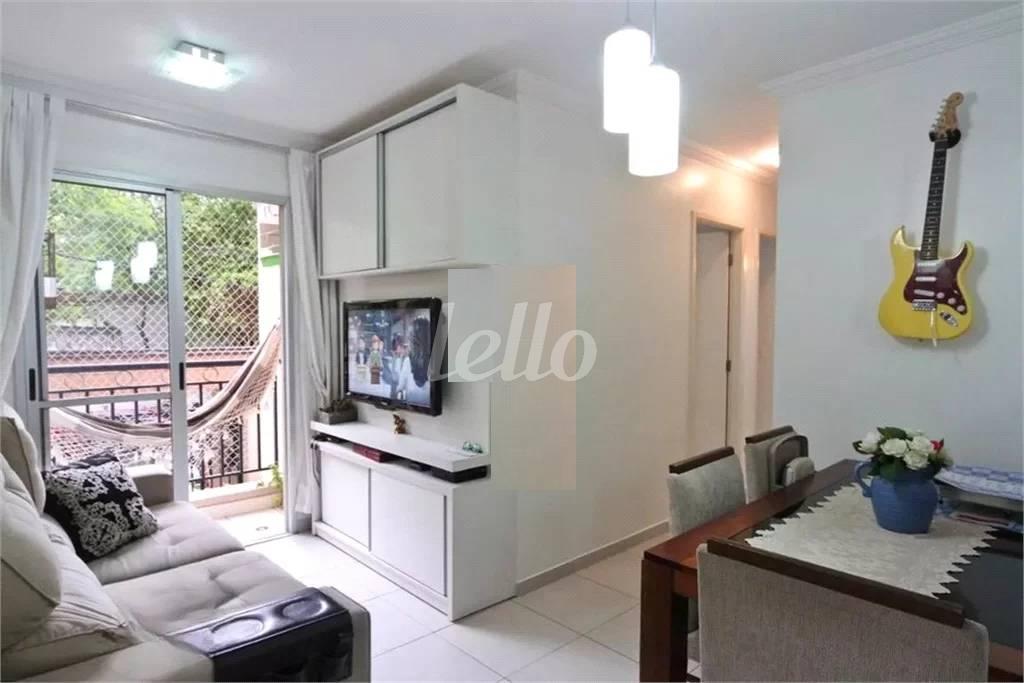 SALA de Apartamento à venda, Padrão com 58 m², 3 quartos e 1 vaga em Vila Roque - São Paulo