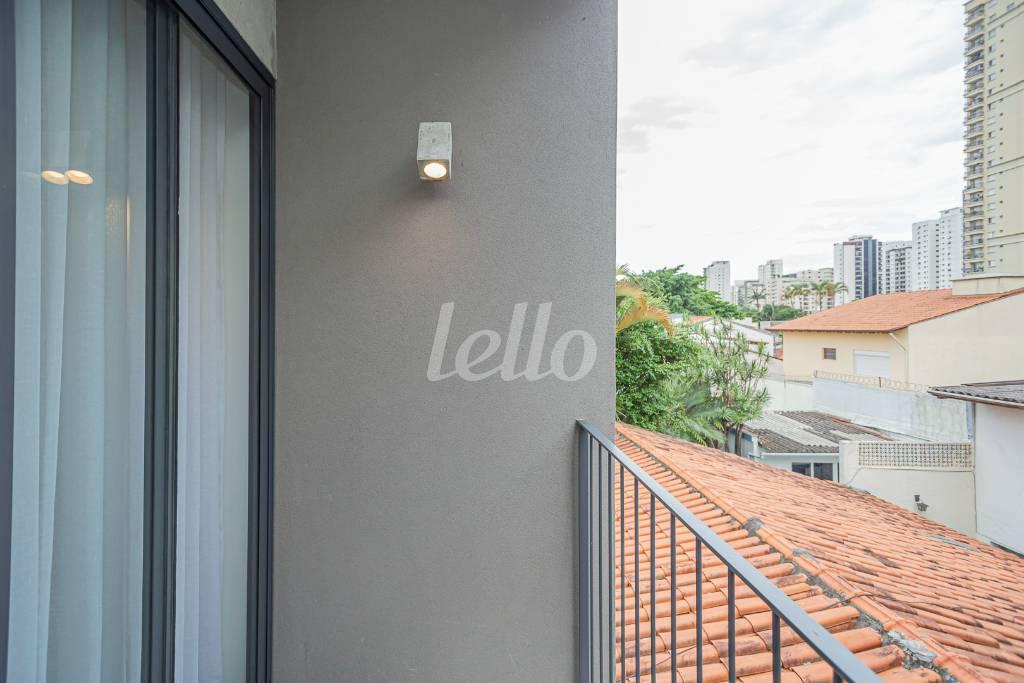 SACADA de Apartamento para alugar, Padrão com 38 m², 1 quarto e em Brooklin Paulista - São Paulo