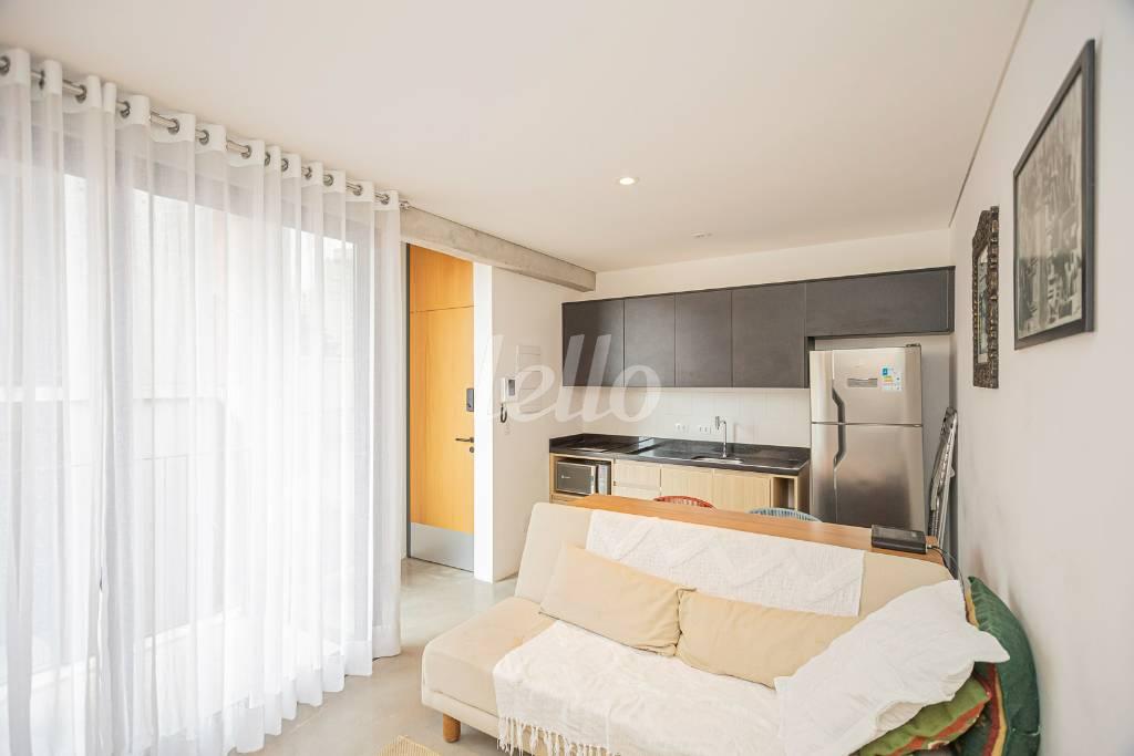SALA de Apartamento para alugar, Padrão com 38 m², 1 quarto e em Brooklin Paulista - São Paulo