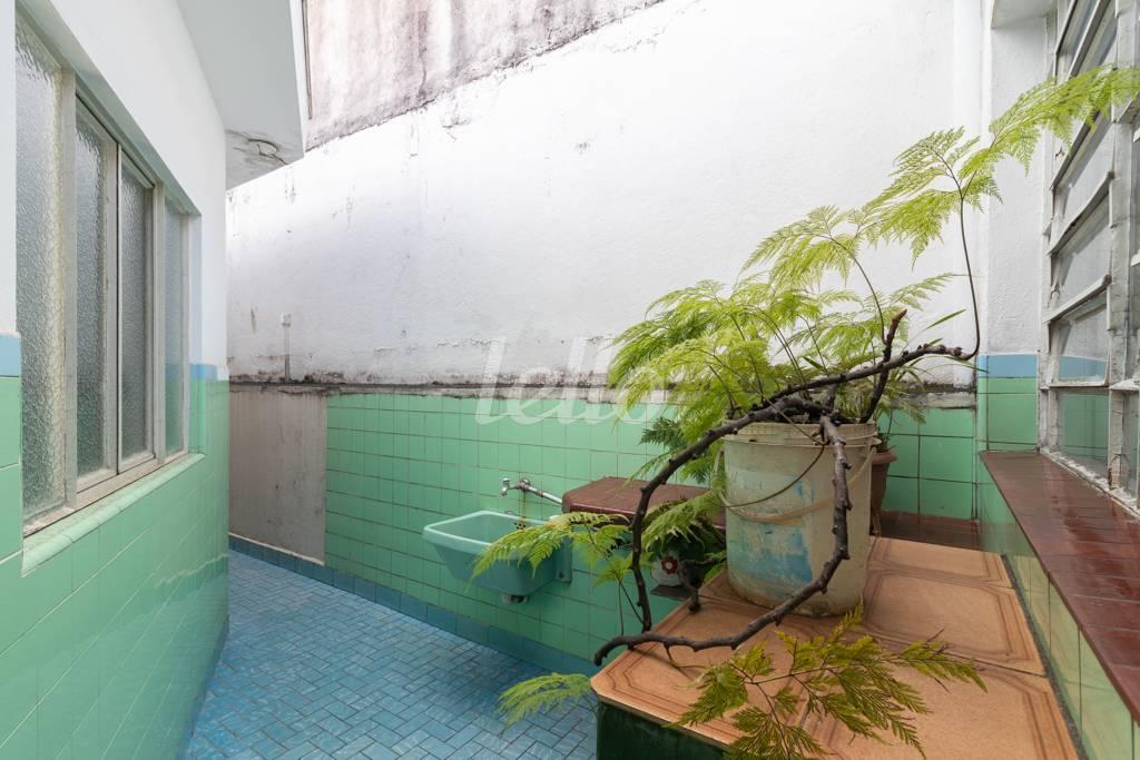 ÁREA DE SERVIÇO de Casa à venda, sobrado com 300 m², 3 quartos e 2 vagas em Alto da Moóca - São Paulo