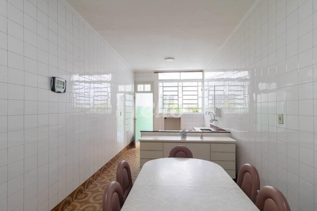 COZINHA de Casa à venda, sobrado com 300 m², 3 quartos e 2 vagas em Alto da Moóca - São Paulo