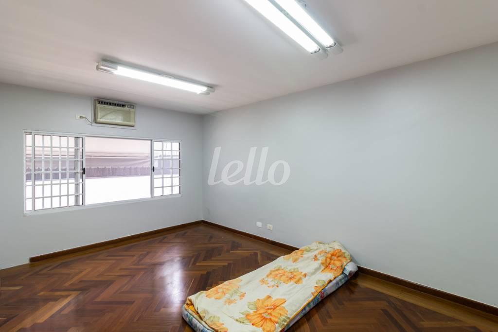 SALA 4 de Casa para alugar, sobrado com 601 m², e em Pacaembu - São Paulo