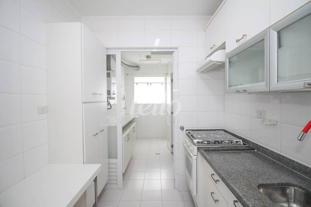 COZINHA de Apartamento à venda, Padrão com 85 m², 3 quartos e 2 vagas em Vila Mariana - São Paulo